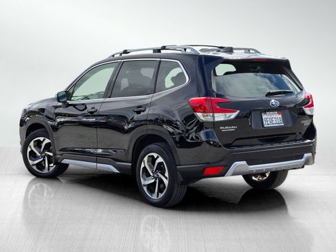 Used 2023 Subaru Forester Touring AWD/4WD image 6