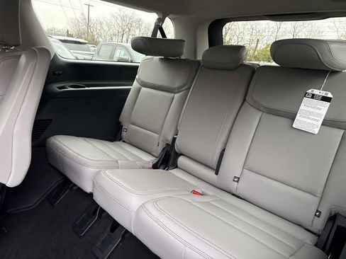 New 2025 Ford Expedition Max Active image 20