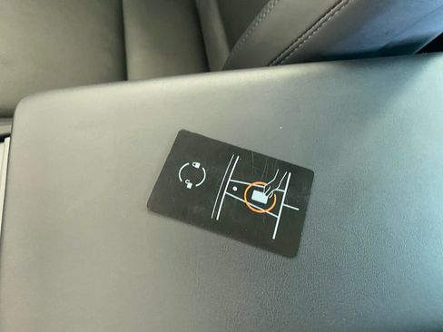 Used 2025 Tesla Model 3 RWD image 27