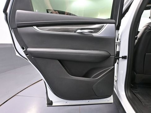 Used 2023 Cadillac XT5 Sportv AWD/4WD image 40