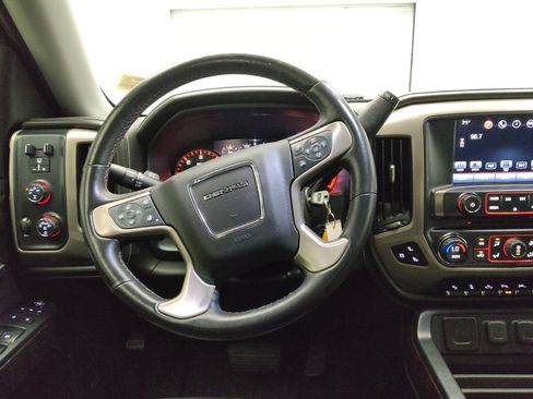 Used 2016 GMC Sierra 1500 Denali w/ Denali Ultimate Package AWD/4WD image 22