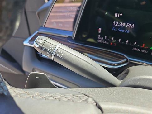 Used 2021 Cadillac Escalade Premium Luxury w/ Driver Assist Tech Package image 68