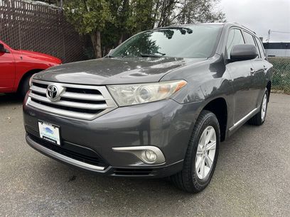 Used 2012 Toyota Highlander AWD w/ Tech Pkg