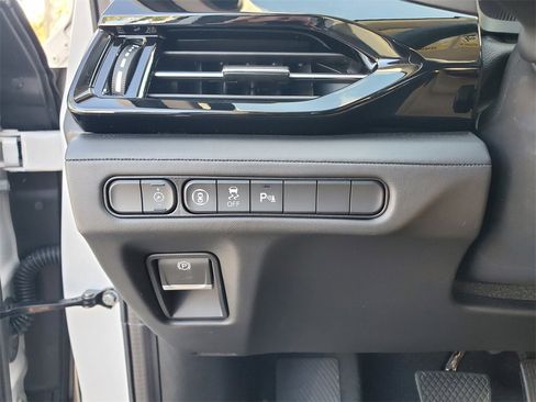 Used 2025 Acura MDX Technology Package image 24