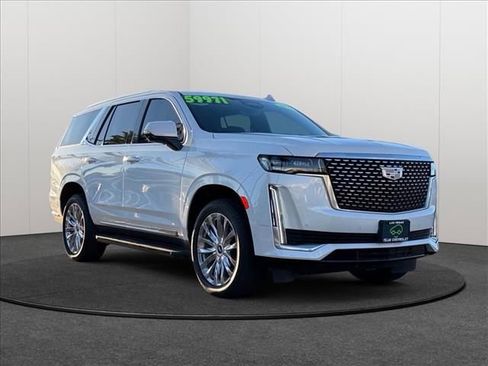 Used 2021 Cadillac Escalade Premium Luxury image 6