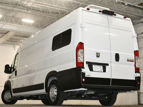 Used 2019 RAM ProMaster 3500 w/ Interior Convenience Group image 88