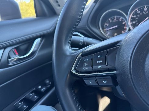 Used 2020 MAZDA CX-5 Touring image 19