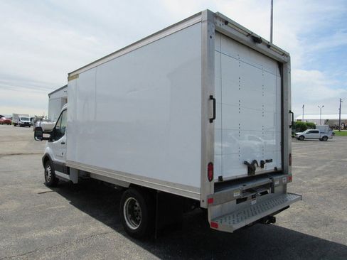 Used 2019 Ford Transit 350 156 DRW RWD image 5