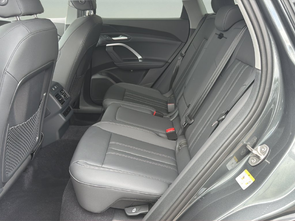 New 2026 Audi Q5 2.0T AWD/4WD image 13