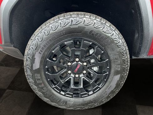 New 2026 GMC Canyon Elevation w/ Convenience Package AWD/4WD image 9