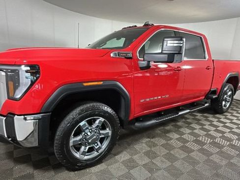Used 2026 GMC Sierra 2500 SLE w/ SLE Value Package; AWD/4WD image 6