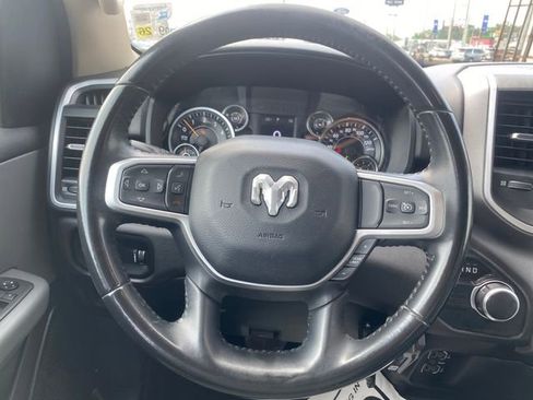 Used 2020 RAM 1500 Big Horn RWD image 18