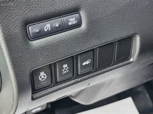Used 2018 Nissan Murano SL AWD/4WD image 10