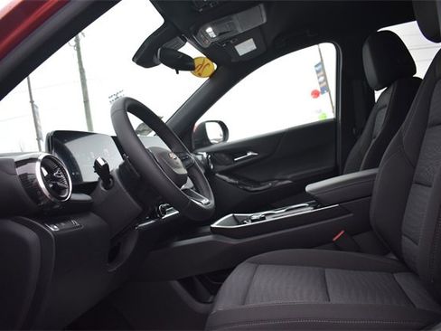 Used 2026 Chevrolet Equinox LT image 20