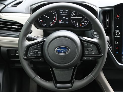 Certified 2025 Subaru Forester Premium w/ Convenience Package #2 image 17