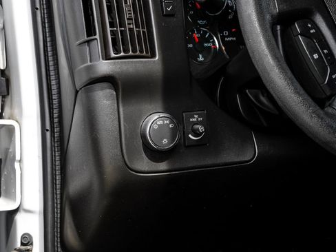 Used 2021 GMC Savana 2500 w/ Driver Convenience Package image 23