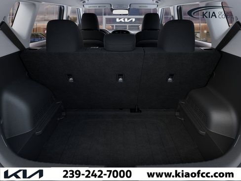 New 2025 Kia Soul LX image 19