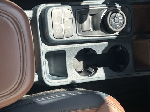Used 2023 Ford Maverick Lariat w/ Lariat Luxury Package AWD/4WD image 27