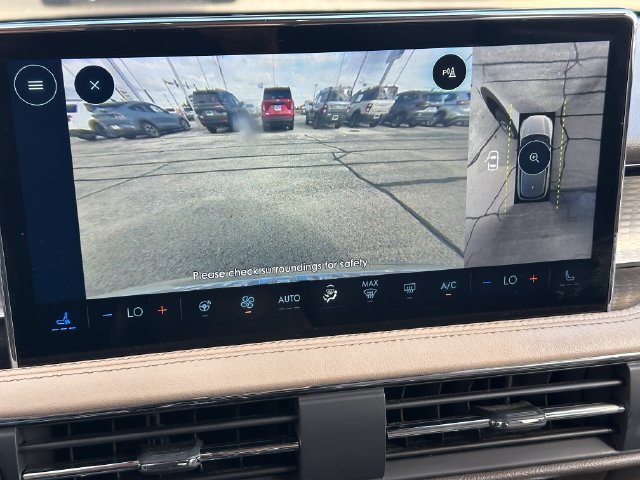 Used 2023 Lincoln Corsair AWD w/ Equipment Group 101A image 27