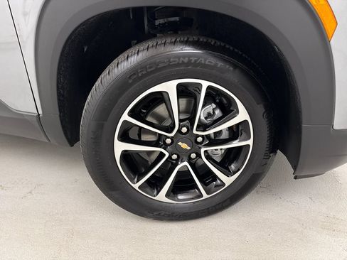 Used 2024 Chevrolet TrailBlazer LT w/ Convenience Package AWD/4WD image 28