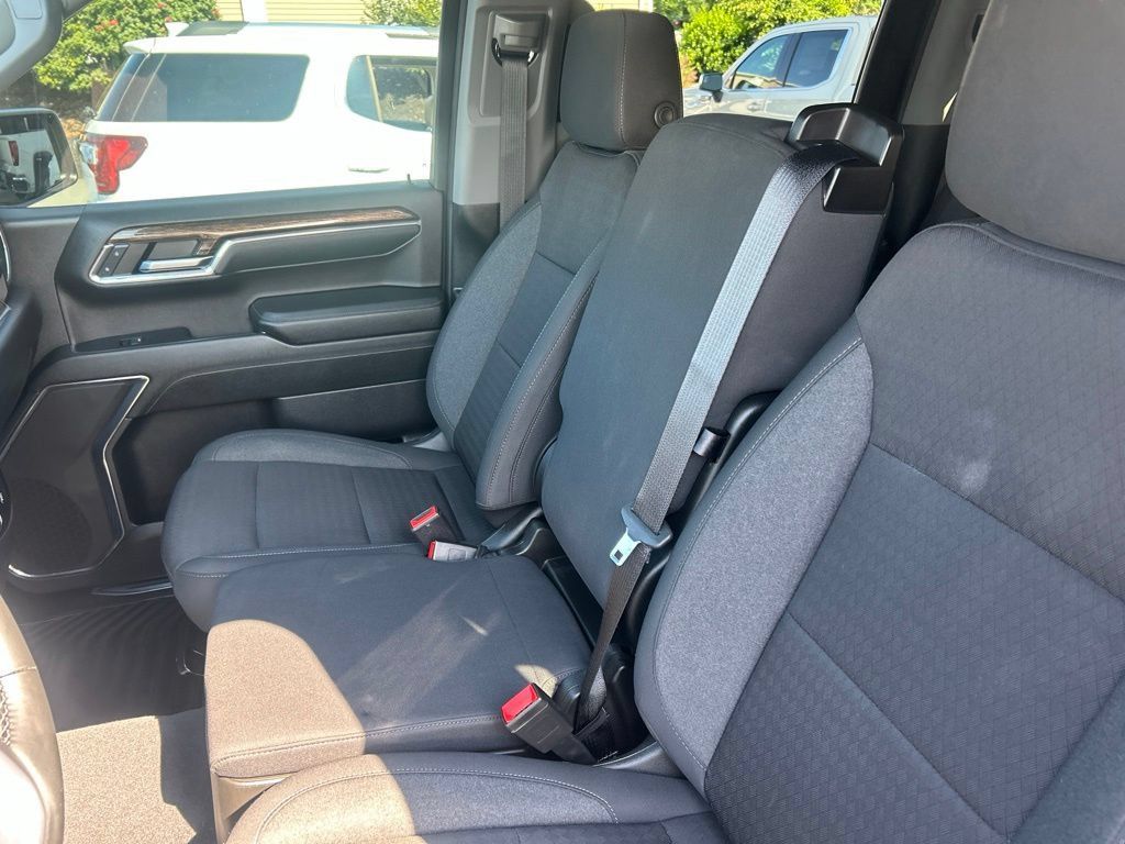 Used 2023 GMC Sierra 1500 Elevation AWD/4WD image 34