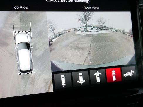 Used 2023 Jeep Grand Cherokee Limited w/ Luxury Tech Group II image 32