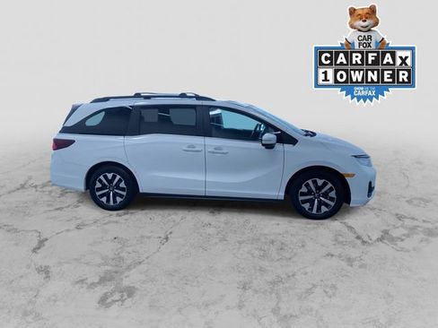 Used 2026 Honda Odyssey EX-L image 2