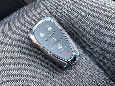 Used 2022 Chevrolet Malibu LT FWD image 11