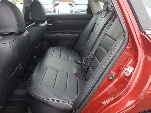 Used 2016 Nissan Altima 2.5 SV image 10