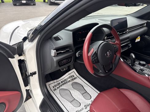 Used 2022 Toyota Supra Premium w/ Driver Assist Package RWD image 18