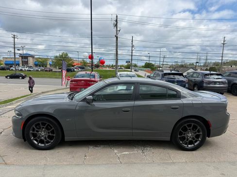 Used 2018 Dodge Charger GT AWD/4WD image 7