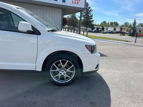 Used 2019 Dodge Journey GT AWD/4WD image 17