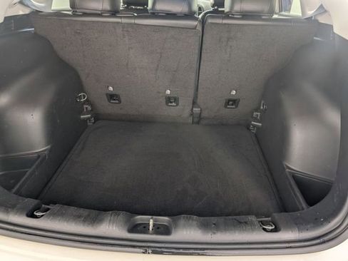 Used 2019 Jeep Compass Latitude w/ Popular Equipment Group AWD/4WD image 28