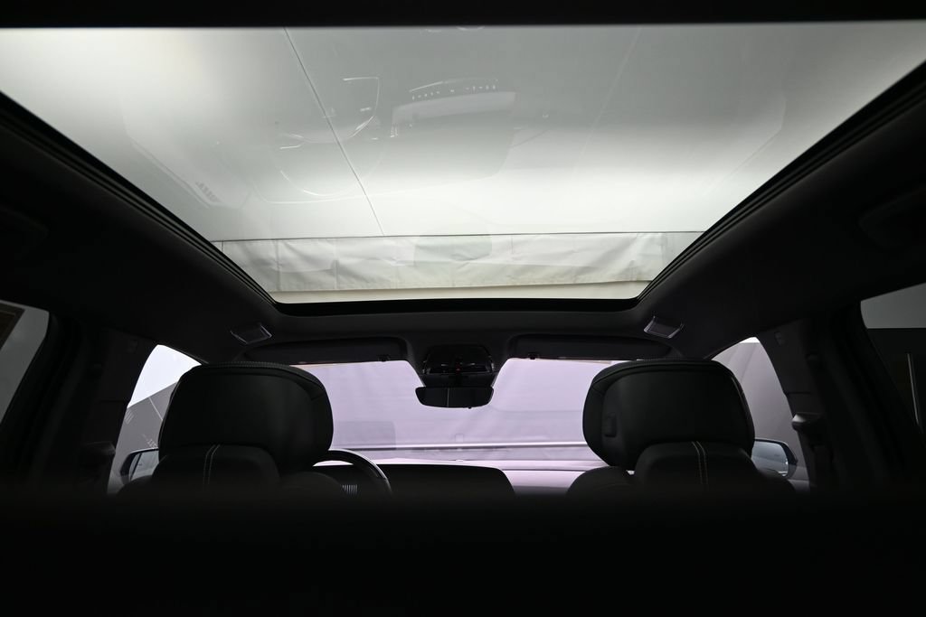 Certified 2025 Cadillac Optiq Sport 2 AWD/4WD image 27