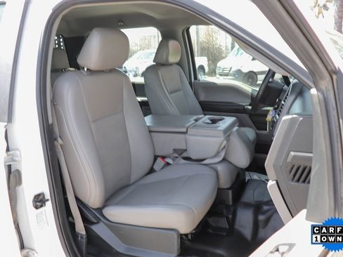 Used 2017 Ford F450 XL w/ Power Equipment Group image 32