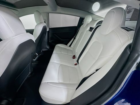 Used 2021 Tesla Model 3 Long Range image 27