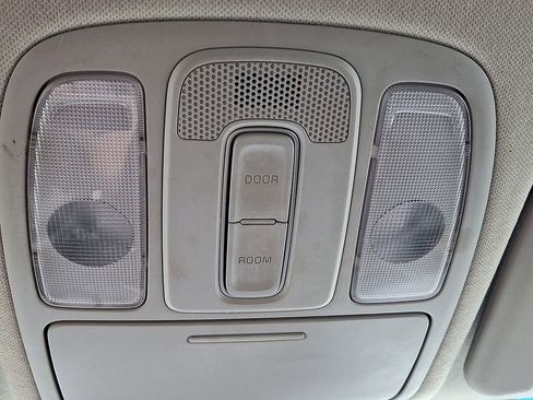 Used 2018 Kia Soul + FWD image 24