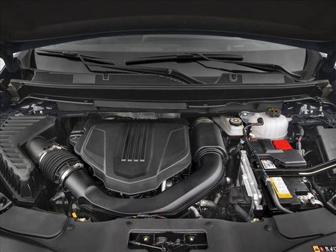 New 2026 Chevrolet Traverse RS w/ LPO, Floor Liner Package FWD image 8
