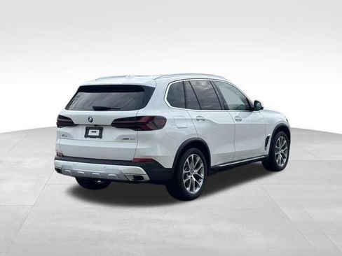 Certified 2026 BMW X5 xDrive40i image 9