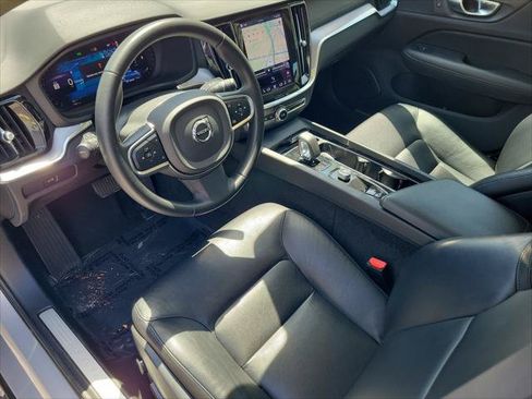 Used 2024 Volvo S60 B5 Core FWD image 20