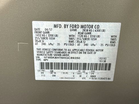 Used 2017 Ford Explorer Platinum AWD/4WD image 43