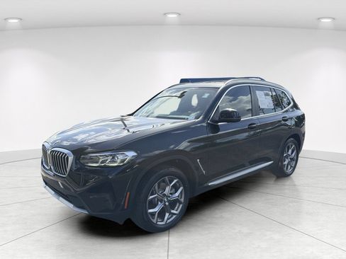 Used 2023 BMW X3 xDrive30i w/ Premium Package AWD/4WD image 8