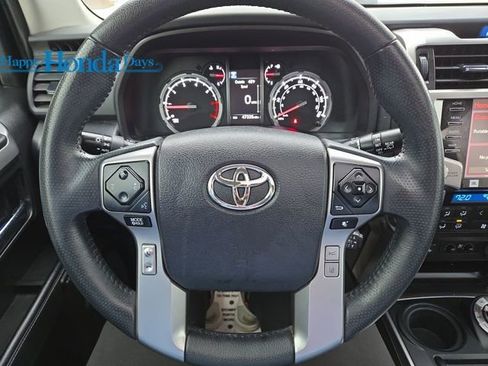 Used 2021 Toyota 4Runner Limited image 21