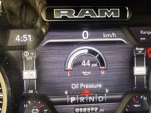 Used 2024 RAM 1500 Laramie RWD image 20
