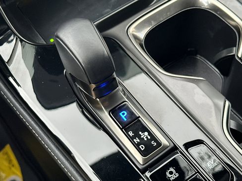 Used 2025 Lexus NX 350h AWD w/ Premium Package image 18