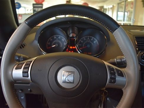 Used 2008 Saturn Sky Carbon Flash image 19
