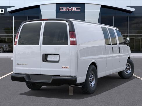 New 2026 GMC Savana 3500 Extended RWD image 4