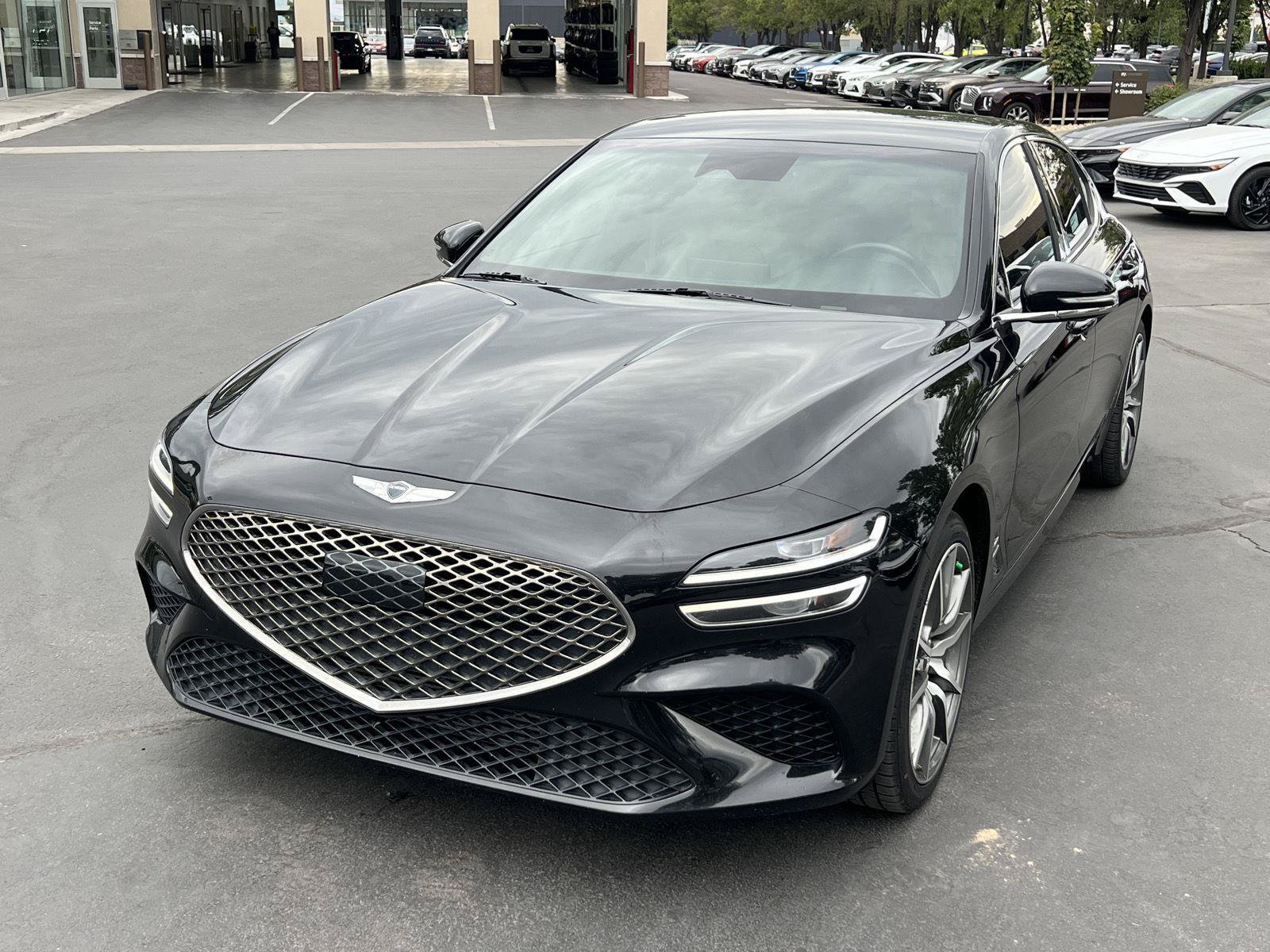 Used 2023 Genesis G70 2.0T AWD/4WD image 10