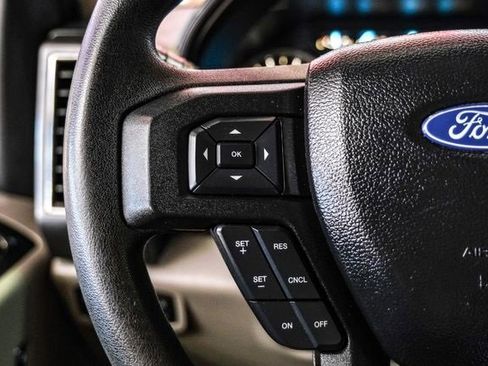 Used 2018 Ford F150 XLT image 15