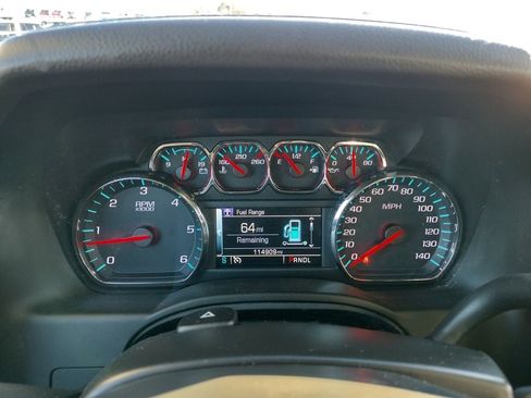 Used 2018 Chevrolet Tahoe LT image 29